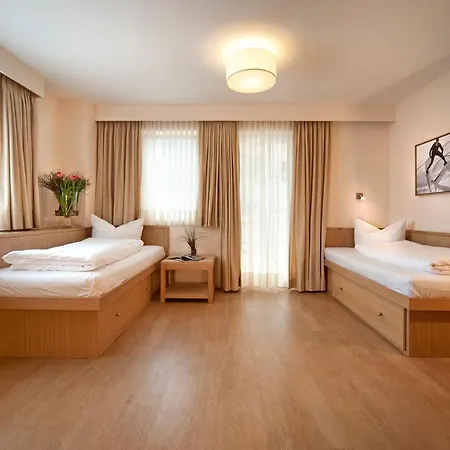 Neuhaus 2* Mayrhofen