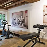 Neuhaus Hotel apartamentowy 2*