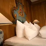 Neuhaus Hotel apartamentowy 2*